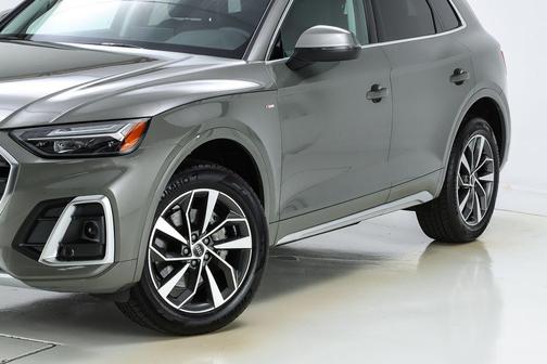 2024 Audi Q5 45 S line quattro Premium