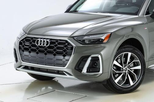 2024 Audi Q5 45 S line quattro Premium
