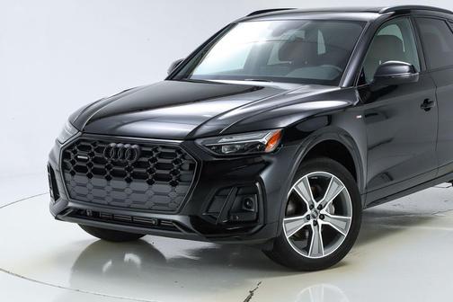 2025 Audi Q5 45 S line quattro Premium