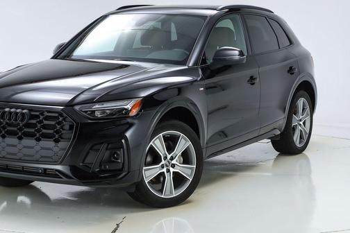 2025 Audi Q5 45 S line quattro Premium