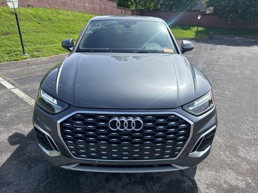 Daytona Gray Pearl Effect 2023 Audi Q5 45 S line Premium Plus