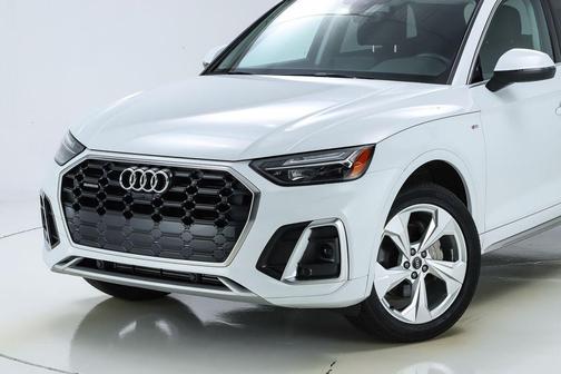 2024 Audi Q5 45 S line quattro Premium