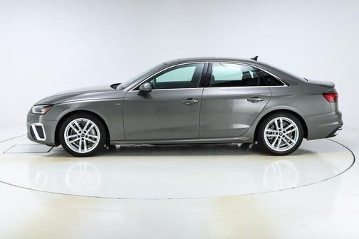 2024 Audi A4 45 S line quattro Premium
