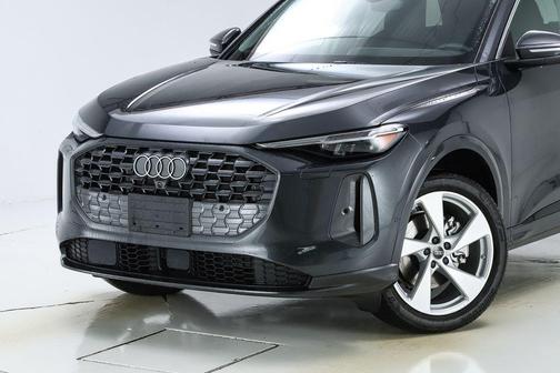 2025 Audi Q5 2.0T quattro Premium