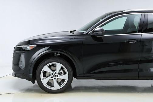 2025 Audi Q5 2.0T quattro Premium