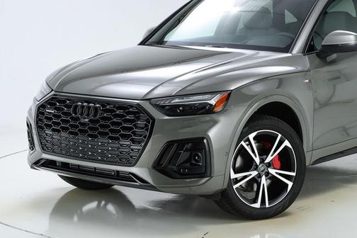 2025 Audi Q5 45 S line quattro Premium