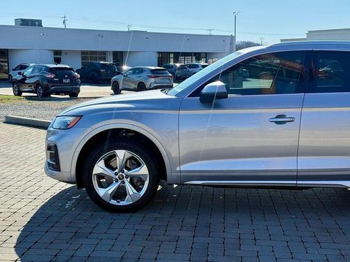 2021 Audi Q5 40 Premium Plus