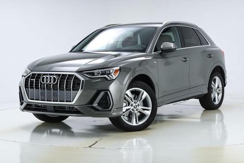 2024 Audi Q3 45 S line Premium