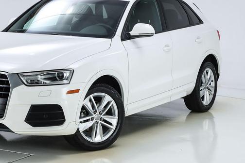 2017 Audi Q3 2.0T Premium