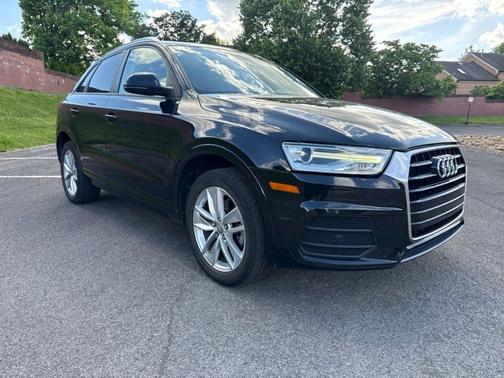 Brilliant Black 2017 Audi Q3 2.0T Premium