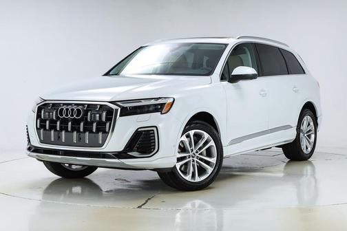 2025 Audi Q7 45 Premium