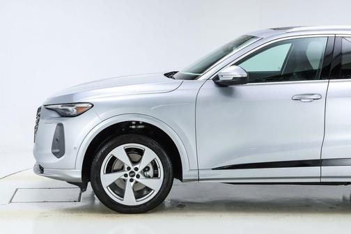 2025 Audi Q5 2.0T quattro Premium