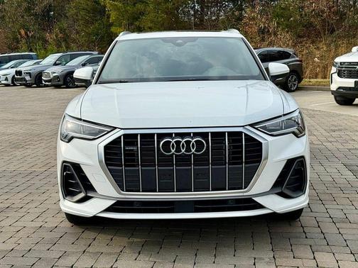 2025 Audi Q3 45 S line Premium