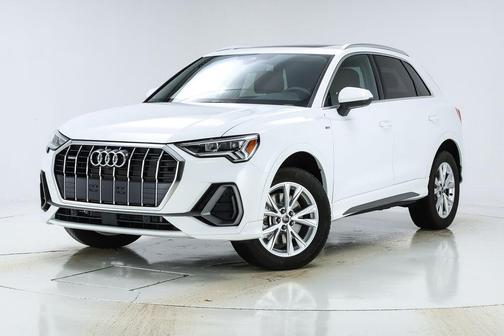 2025 Audi Q3 45 S line Premium