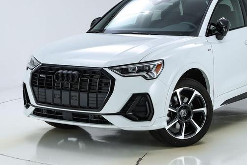 2025 Audi Q3 45 S line Premium
