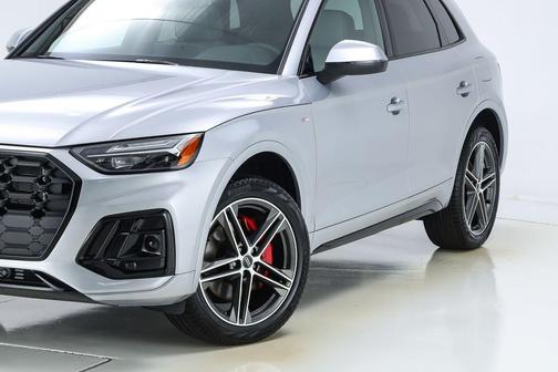2025 Audi Q5 55 S line quattro Premium