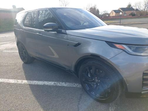 2021 Land Rover Discovery R-Dynamic S