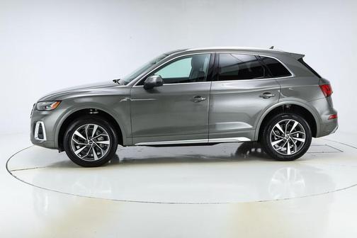 2024 Audi Q5 45 S line quattro Premium