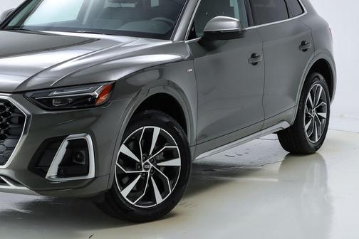 2024 Audi Q5 45 S line quattro Premium