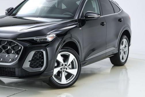 2025 Audi Q5 2.0T Premium