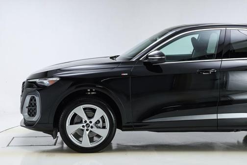 2025 Audi Q5 2.0T Premium