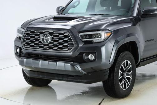 2020 Toyota Tacoma TRD Sport