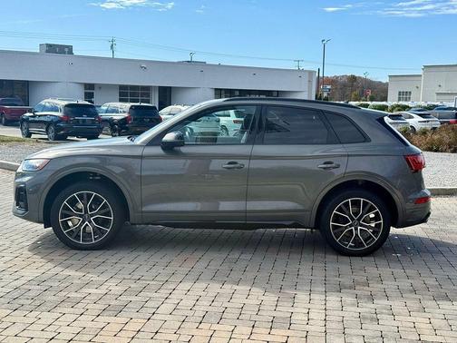 2024 Audi SQ5 3.0T Premium Plus