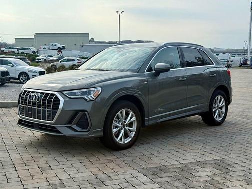 2025 Audi Q3 45 S line Premium