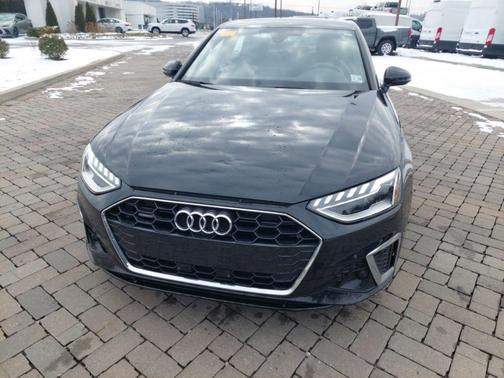 2023 Audi A4 45 S line Premium Plus