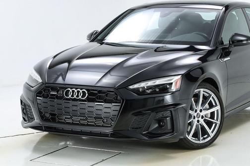Mythos Black Metallic 2025 Audi A5 Sportback 45 S line quattro Premium