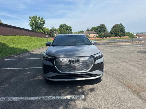 2022 Audi Q4 e-tron 50 Premium Plus