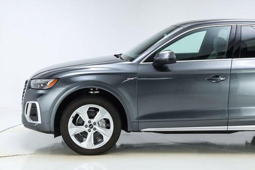 2024 Audi Q5 45 S line quattro Premium