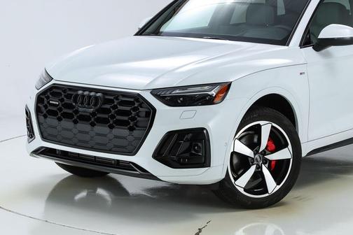 2024 Audi Q5 45 S line quattro Premium