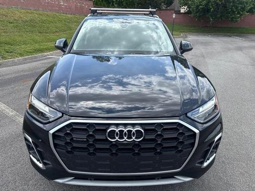 Mythos Black Metallic 2023 Audi Q5 45 S line Premium Plus