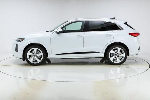 2025 Audi Q5 2.0T quattro Premium