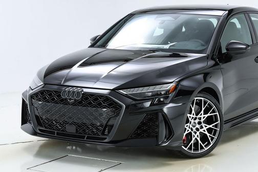 Mythos Black Metallic 2026 Audi RS 3 2.5T