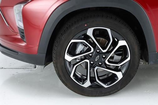Crimson Metallic 2025 Chevrolet Trax 2RS