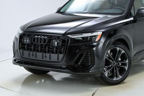 2026 Audi Q7 55 Premium Plus