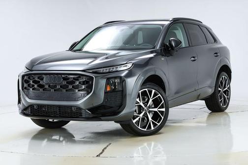 Daytona Gray Pearl 2026 Audi Q3 S line