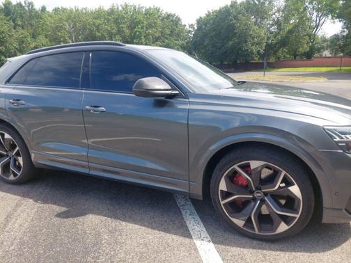 2024 Audi RS Q8 4.0T quattro