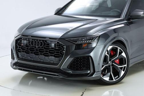 2024 Audi RS Q8 4.0T quattro
