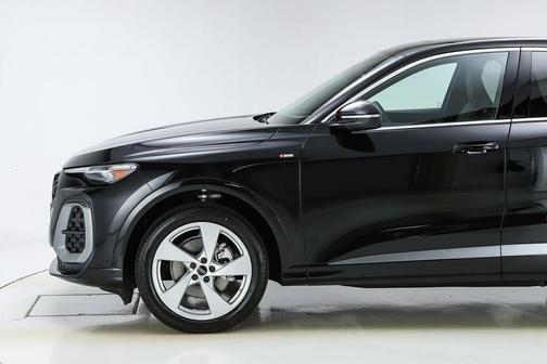 2025 Audi Q5 2.0T Premium