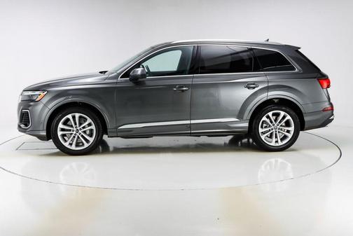 2025 Audi Q7 55 Prestige
