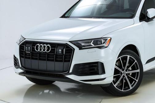 2021 Audi Q7 55 Premium Plus