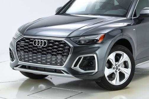 2024 Audi Q5 45 S line quattro Premium