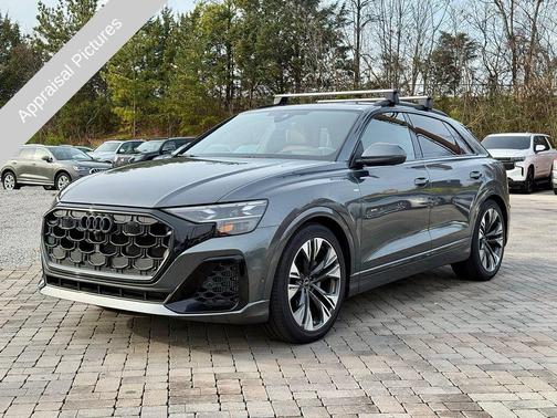 2025 Audi Q8 55 Premium