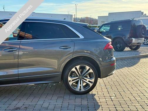 2021 Audi Q8 55 Prestige