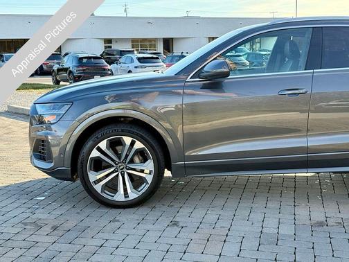2021 Audi Q8 55 Prestige