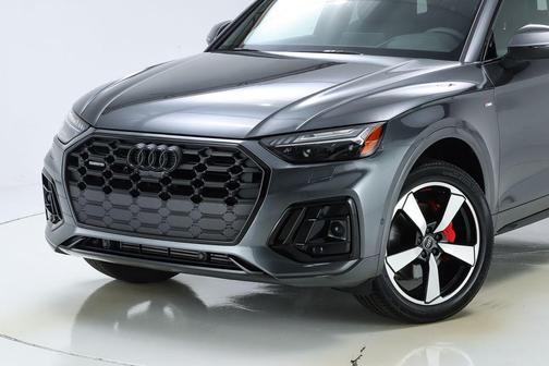 2024 Audi Q5 45 S line quattro Premium