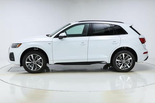 2024 Audi Q5 45 S line quattro Premium